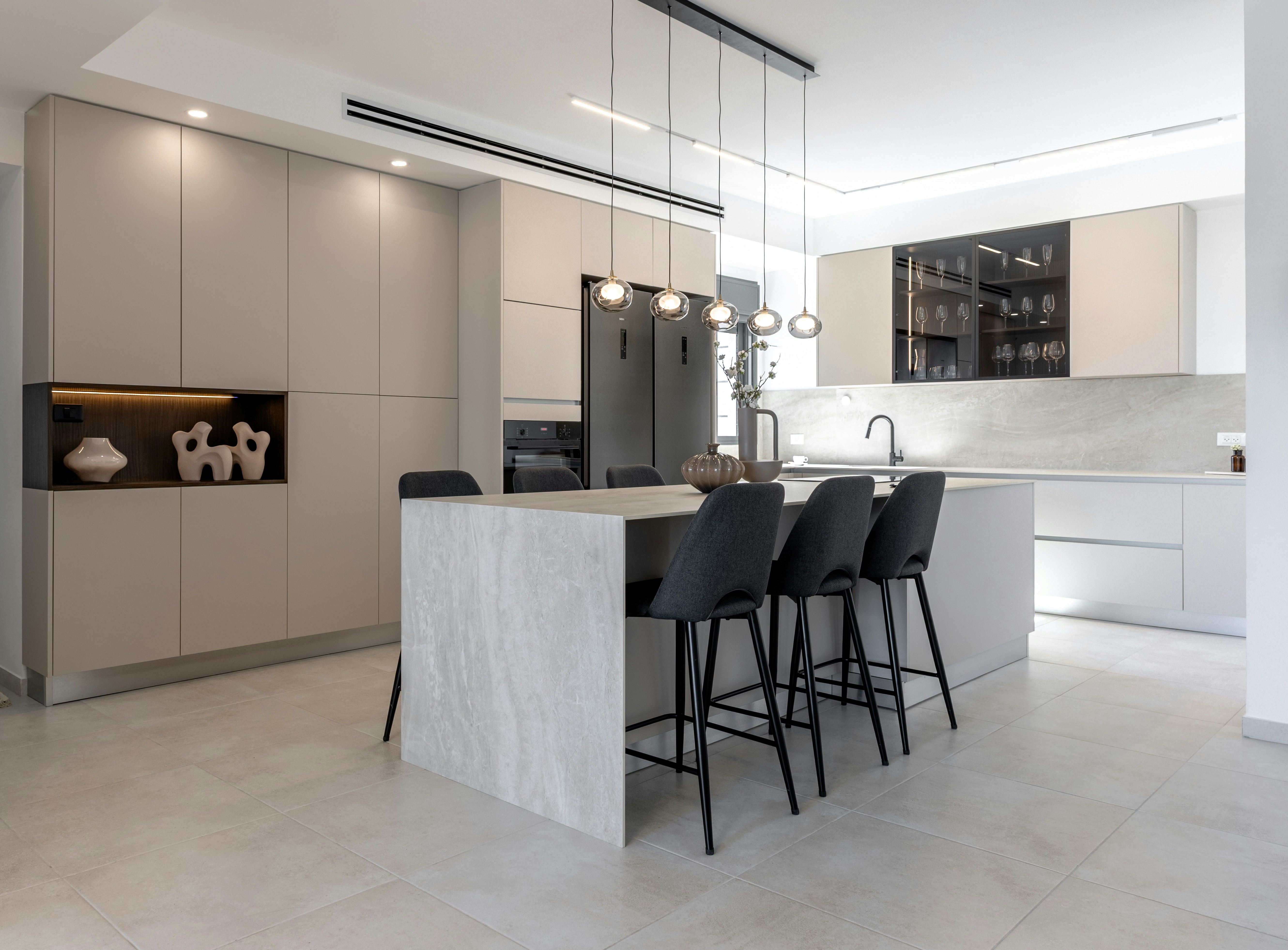Salon modernisé Tassin